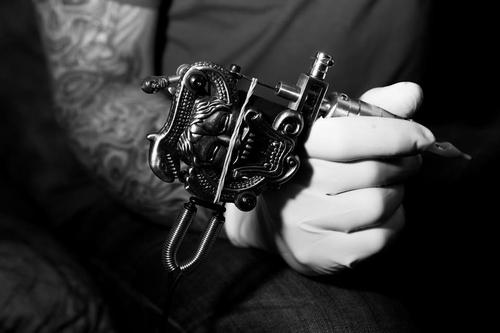NEEDLE & INK Tattoo