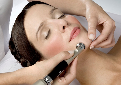 Microdermoabraziunea – Revigorare Faciala