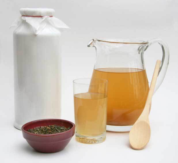Kombucha- cinci motive pentru a-l incerca