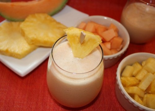 3 sucuri smoothie delicioase pentru a incepe ziua cu optimism