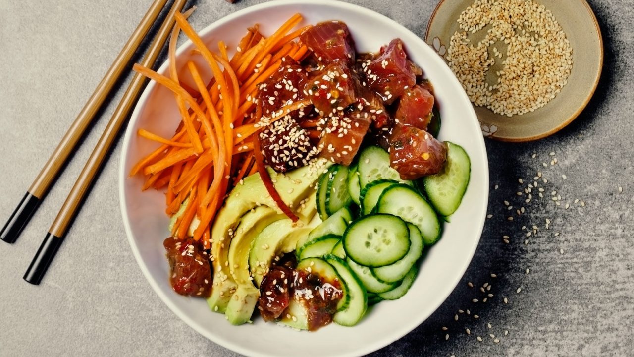 Poke bowl, noul fel de mancare sanatos si in tendinte care face furori