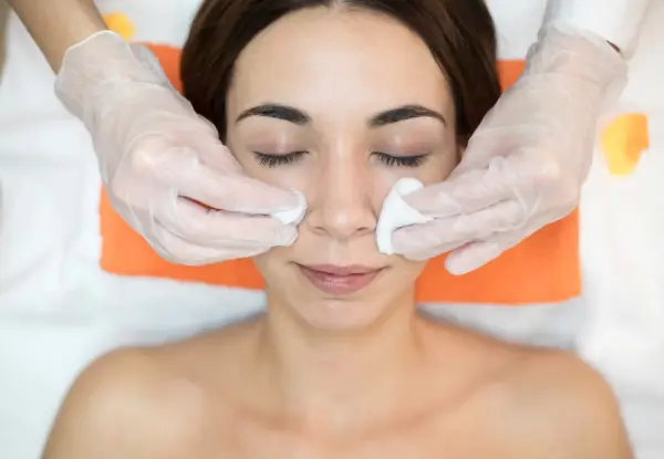Care este cea mai buna perioada a anului pentru un peeling chimic?