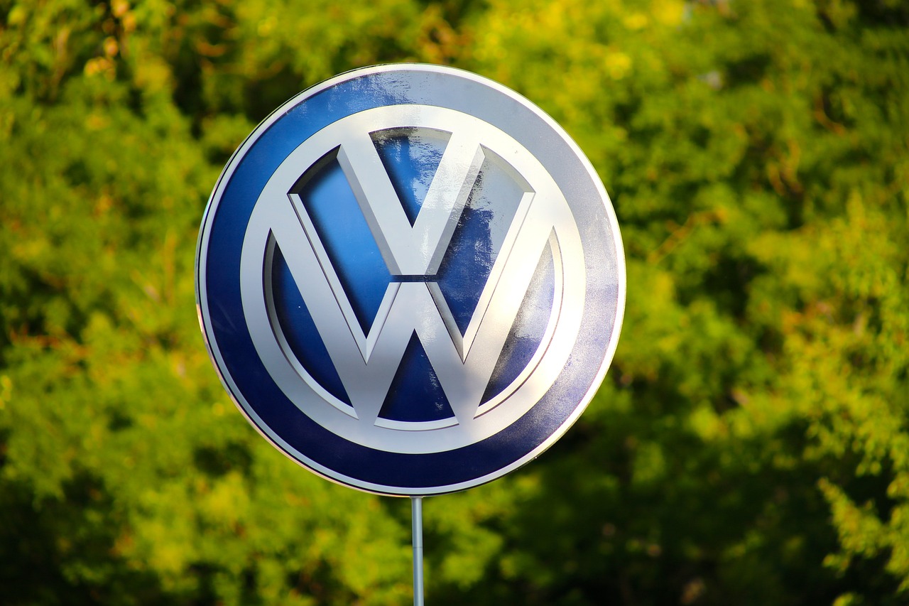 Dezmembrări Volkswagen – Soluții Eficiente pentru Reparații Auto