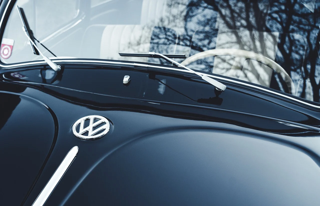 Dezmembrări Volkswagen – Soluții Eficiente pentru Repararea Mașinii