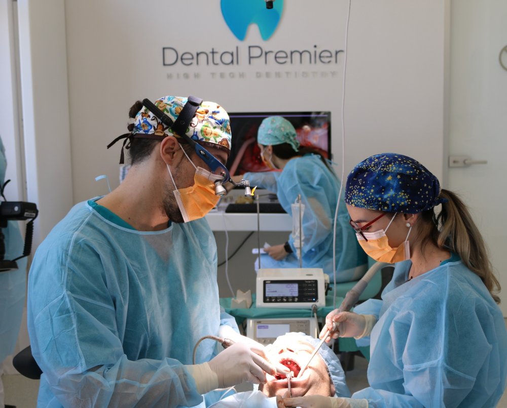 Ți-e frică de vizita la dentist pentru implant dentar? Citește aici pentru informații suplimentare