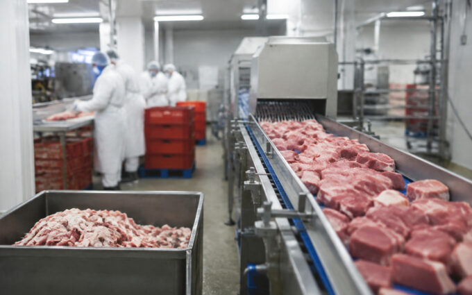 5 surse de risipă alimentară într-o unitate de producție