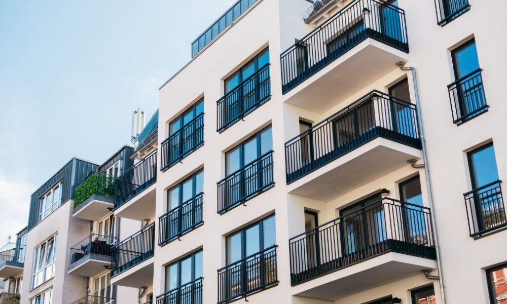 Apartamentul cu 2 camere ca investiție: ce caută un viitor proprietar într-o astfel de locuință
