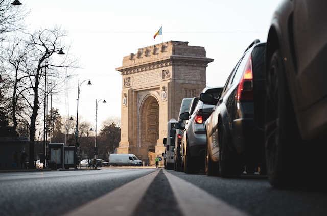 Ce atracții turistice poți include într-o vacanță în București de 2 zile
